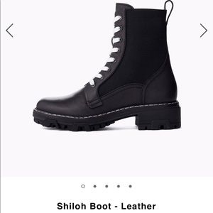 Rag and bone Shiloh combat boot in 8.5